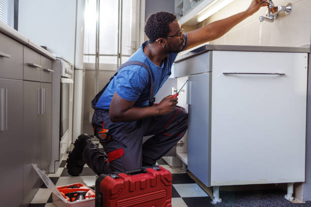 Best Local Plumber Services  in Redwater, TX